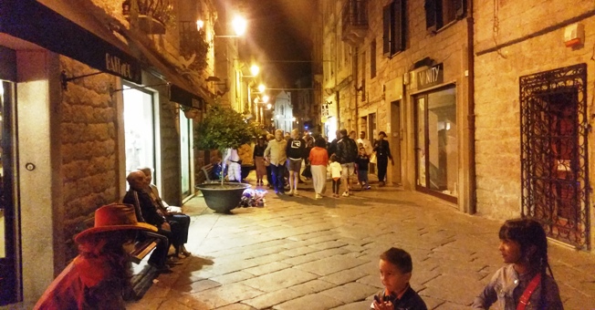 Via Roma