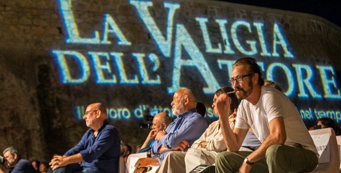 Fortezza I Colmi Marco Giallini Valigia dell'Attore
